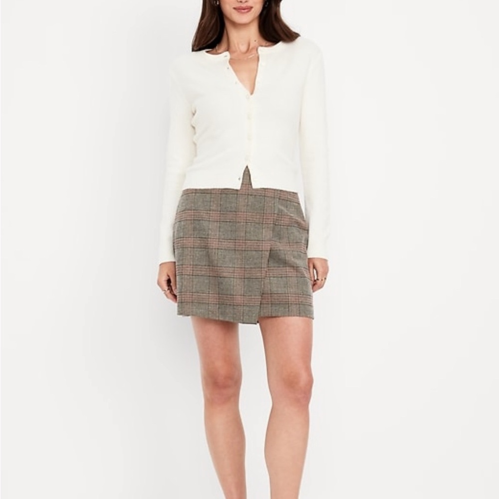 Old Navy Gray Plaid Mini Skirt